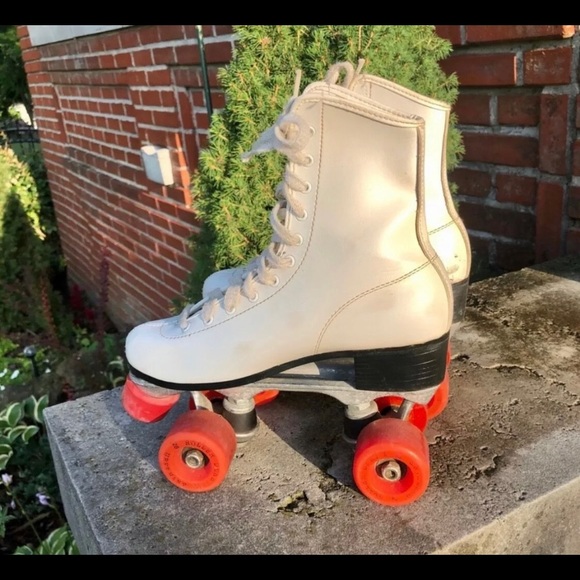 VINTAGE ROLLER SKATES WOMEN 7 - Picture 4 of 9